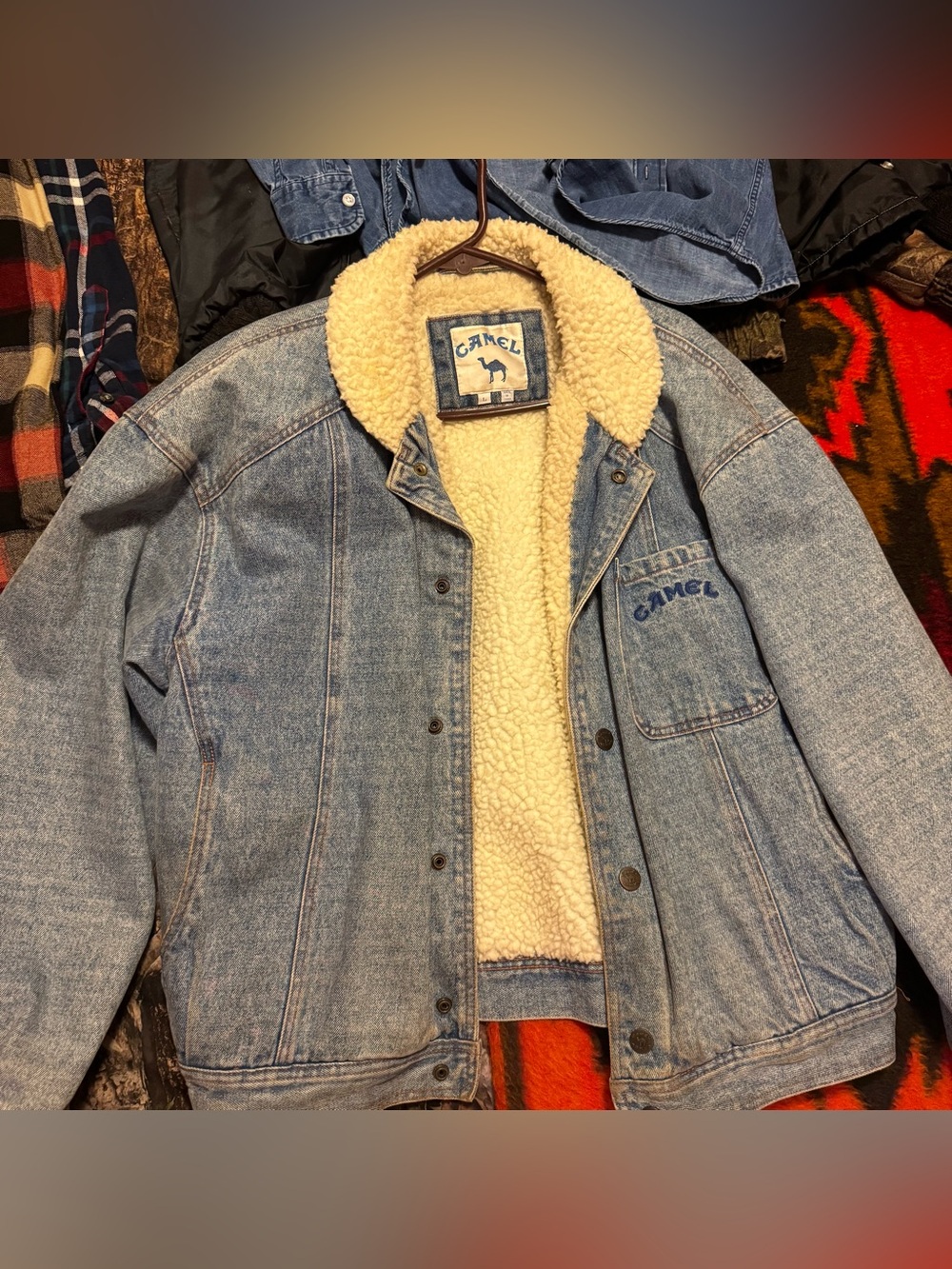 Vintage Men's Joe Camel Sherpa Lined Denim Jacket Sz Large